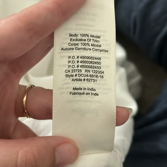 Wilfred White Off the Shoulder Dress 💚 - Picture 9 of 11